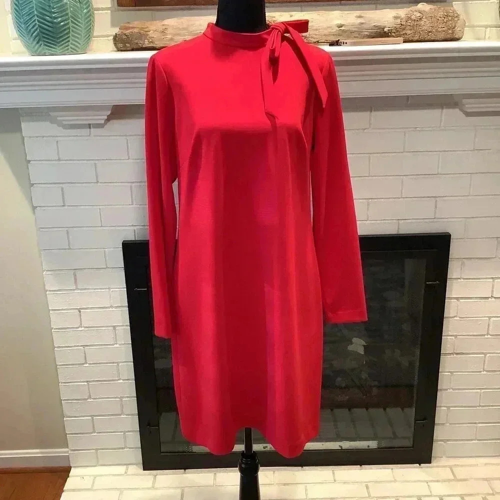 Red calvin klien sz. 12 long sleeved dress with zip back